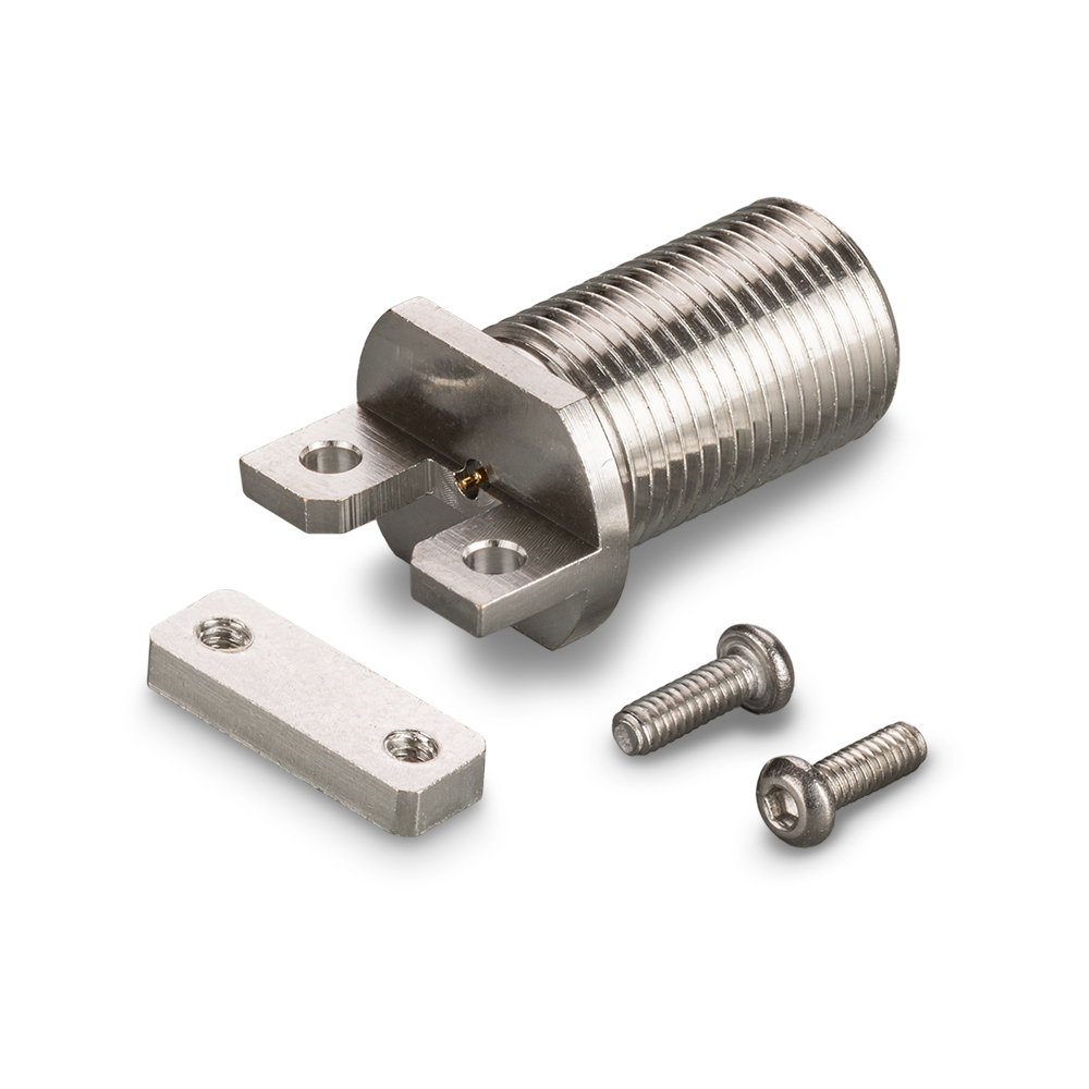 Разъем SMA(male) на плату толщиной до 1,8 мм, с фиксацией винтами, DC-40 ГГц